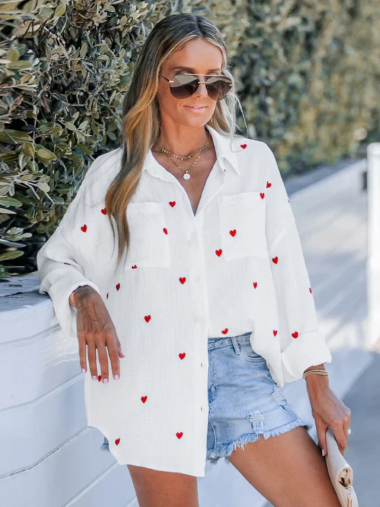 Aliams | Lässige Frühlingsbluse mit Besticktem Herz für Damen
