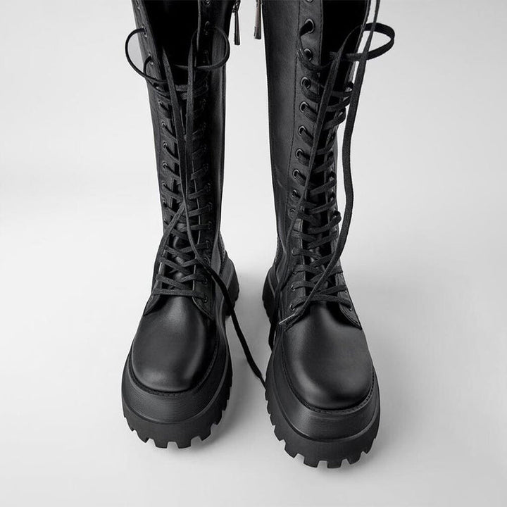Aliams | Hohe Stiefel Damen Schwarz mit Schnürung Tracksohle