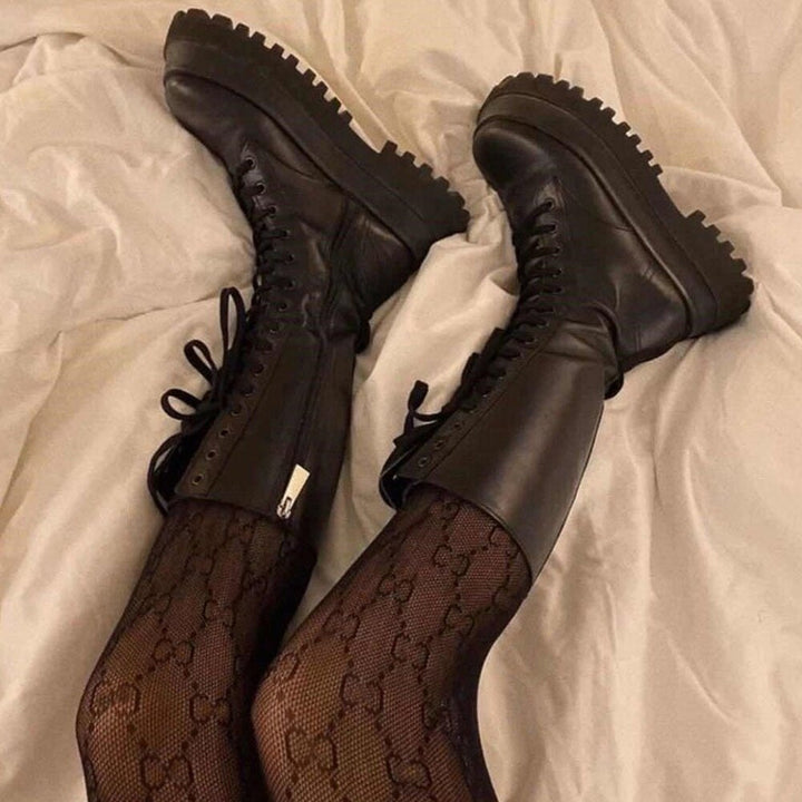 Aliams | Hohe Stiefel Damen Schwarz mit Schnürung Tracksohle