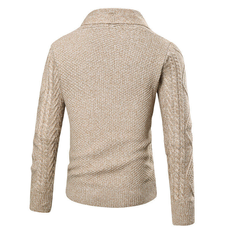 Herren Strickjacke mit modernem Zopfmuster und aufgesetzten Taschen Aliams