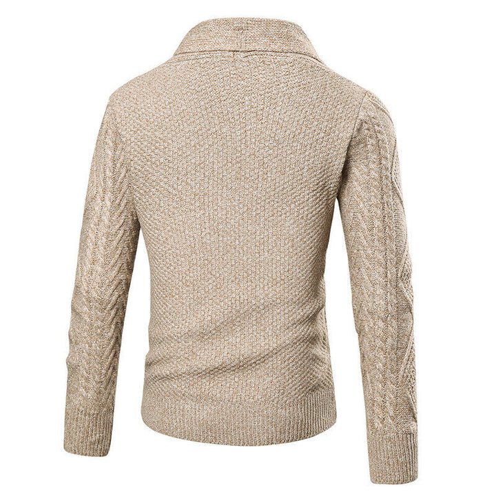 Herren Strickjacke mit modernem Zopfmuster und aufgesetzten Taschen Aliams