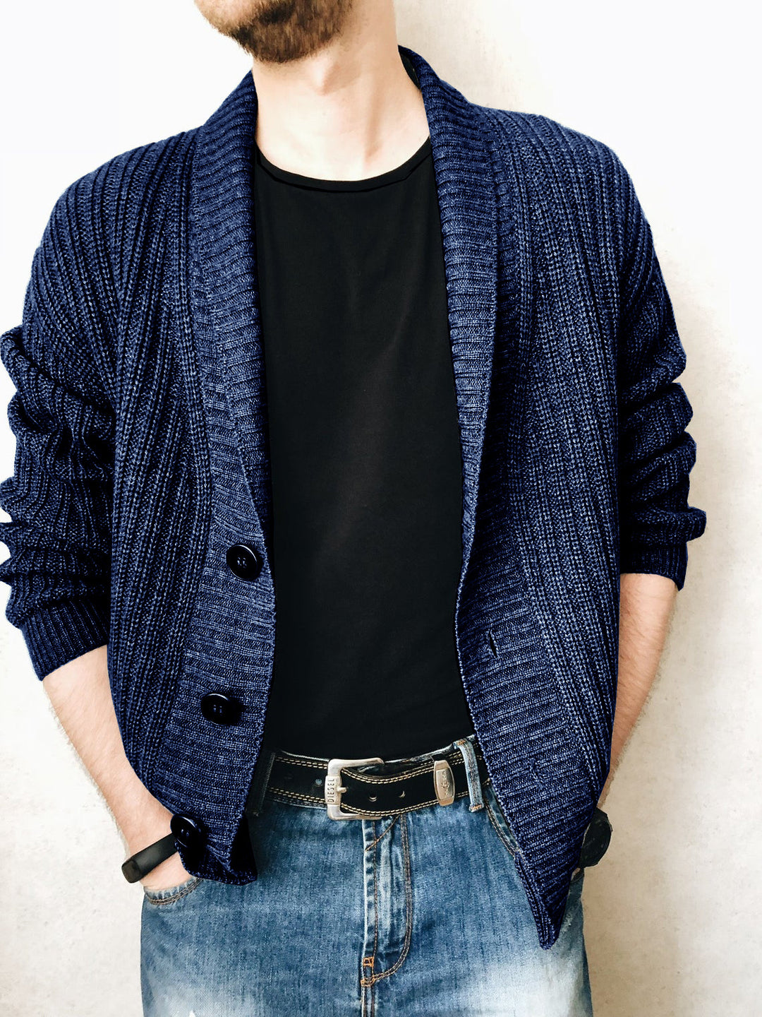 Herren Strickjacke mit modischem Schalkragen und praktischen Knöpfen Aliams
