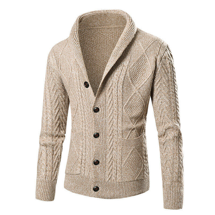 Herren Strickjacke mit modernem Zopfmuster und aufgesetzten Taschen Aliams