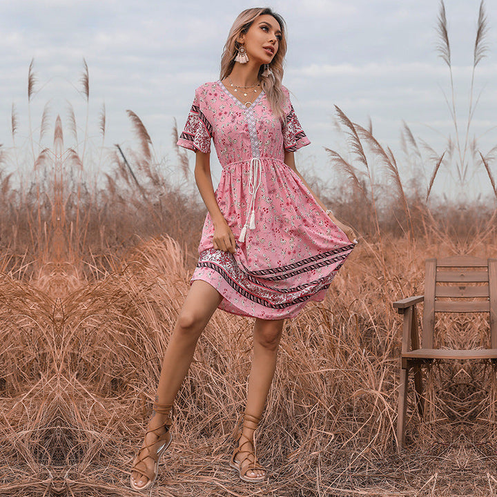 Damen Boho-Style Kleider mit Stickdetails und Taillenzugbund Aliams