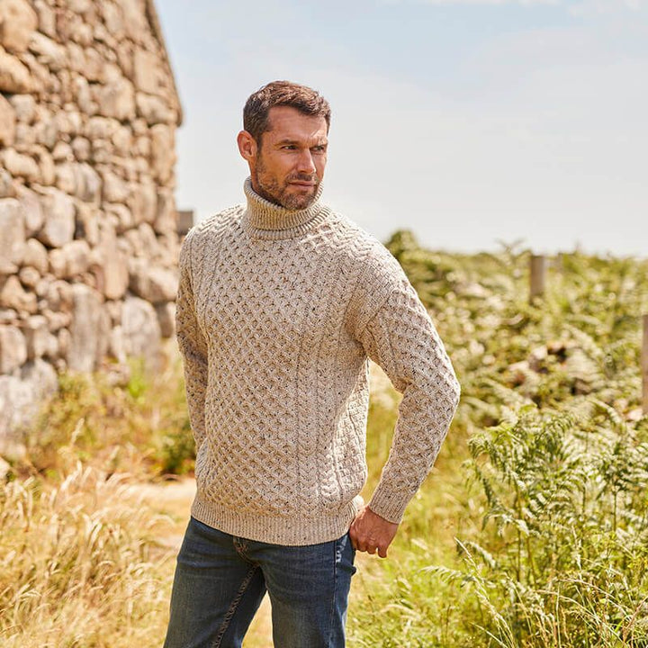 Herren Strickpullover mit Zopfmuster und hohem Kragen Aliams