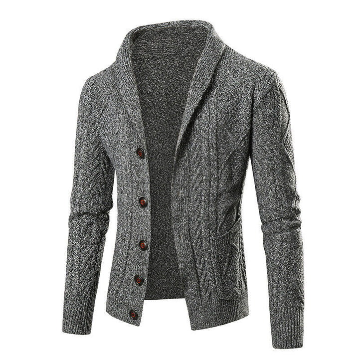Herren Strickjacke mit modernem Zopfmuster und aufgesetzten Taschen Aliams