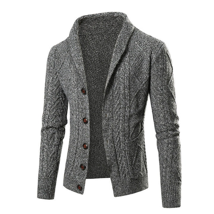 Herren Strickjacke mit modernem Zopfmuster und praktischen Taschen Aliams