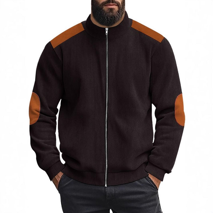Herren Strickjacke mit modernen Lederakzenten und hoch geschlossenem Kragen Aliams