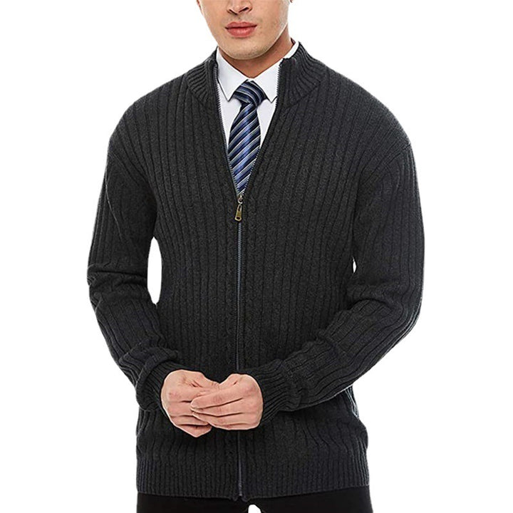 Herren Strickjacke mit modernen Zipper-Details und feinem Rippmuster Aliams