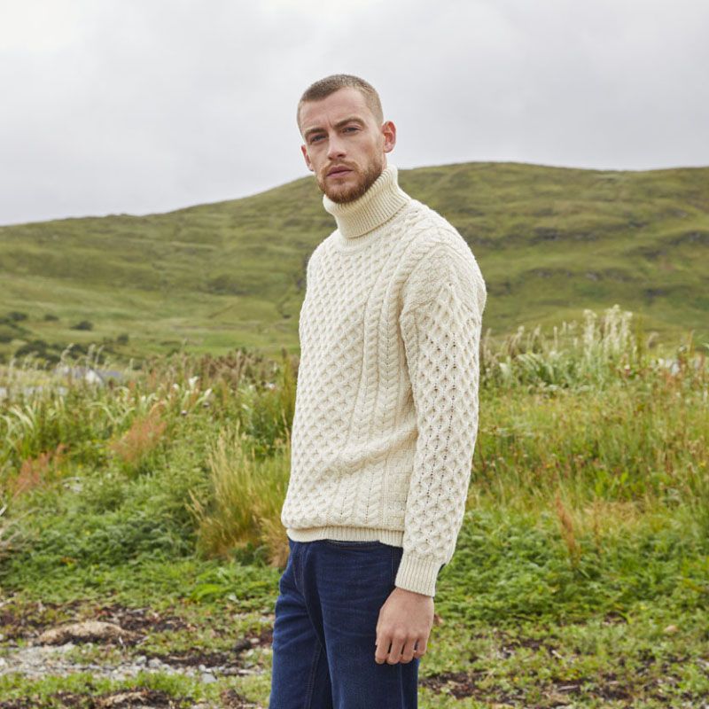 Herren Strickpullover mit Zopfmuster und hohem Kragen Aliams