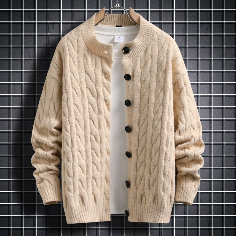 Herren Strickjacke mit modernem Zopfmuster und durchgehendem Knopfverschluss Aliams