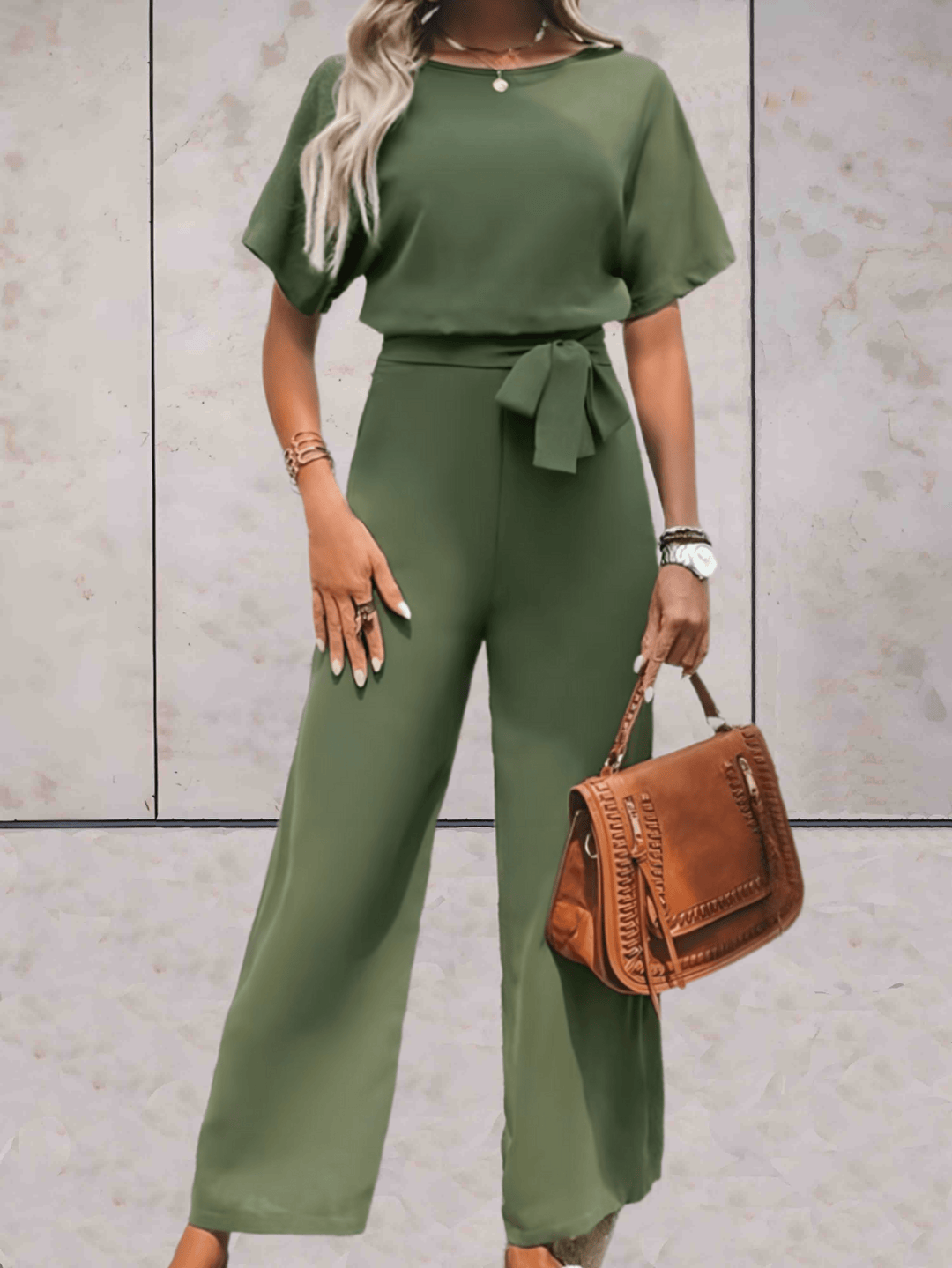 Aliams | Jumpsuit mit Gürtel und Kurzen Ärmeln