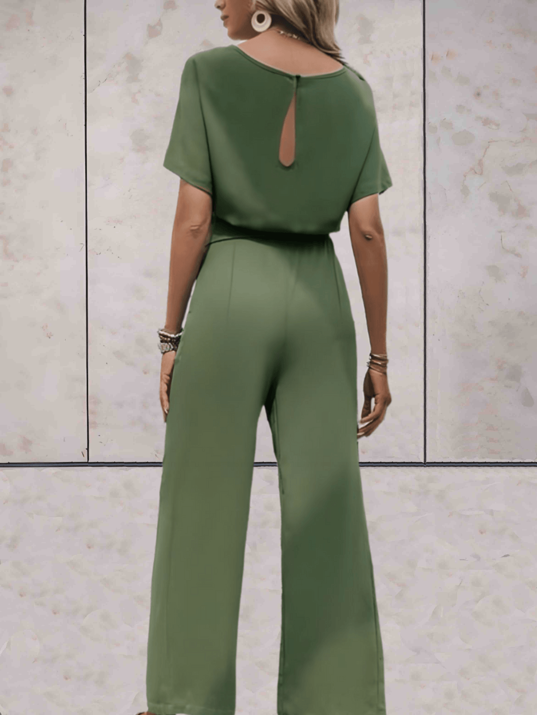 Aliams | Jumpsuit mit Gürtel und Kurzen Ärmeln