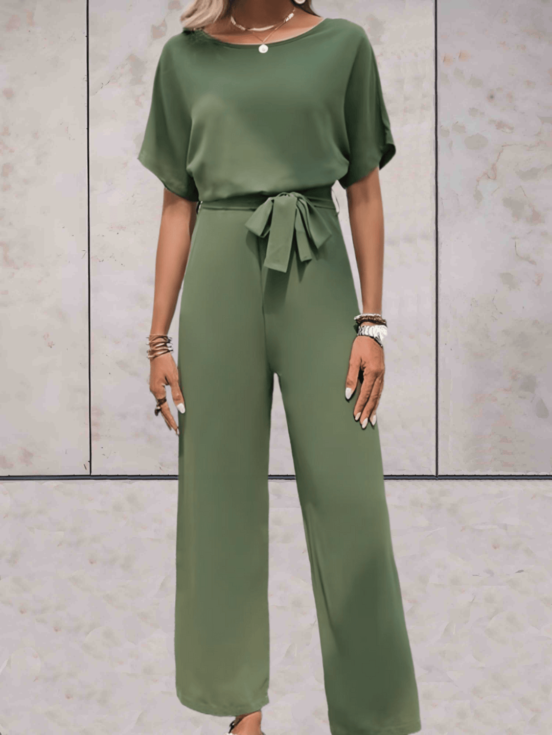Aliams | Jumpsuit mit Gürtel und Kurzen Ärmeln