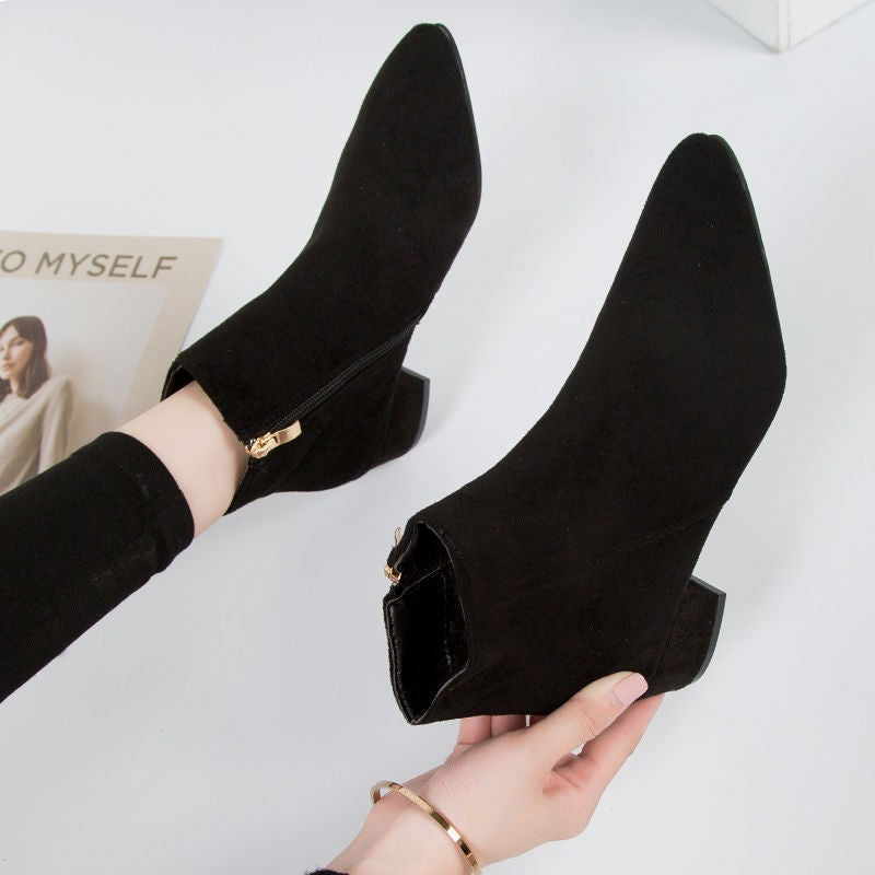 Stilvolle Lederstiefeletten Für Damen Herbstmode