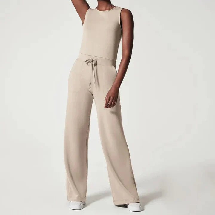 Der Air Essentials-Overall
