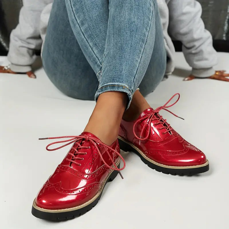 Aliams | Lackschuhe Im Oxford Stil mit Klobiger Sohle für Damen