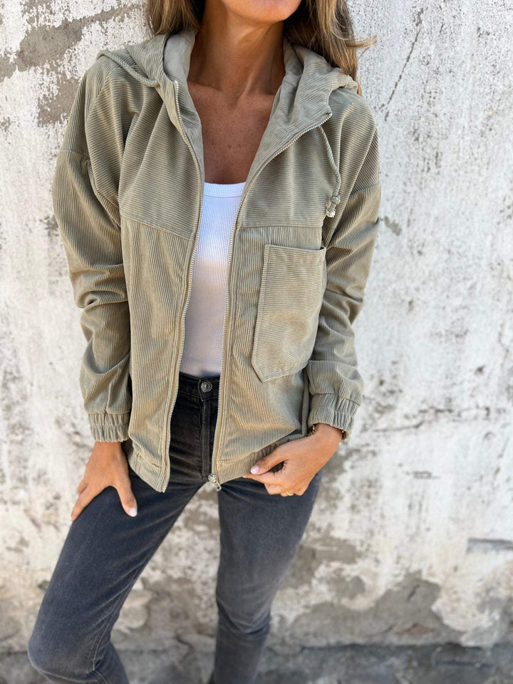 Freizeitjacke Mit Kapuze Und Reißverschluss