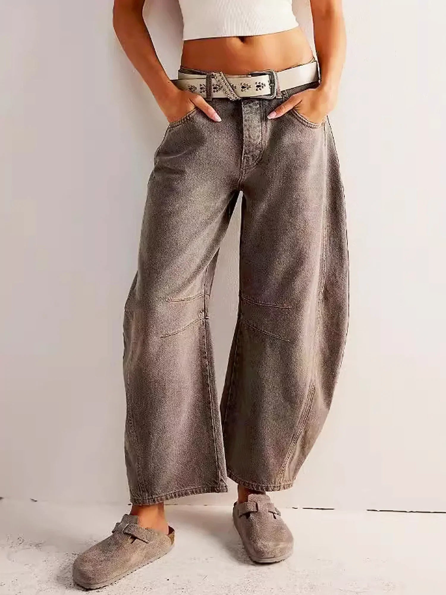 Damenhose mit weitem Bein und Musterprint
