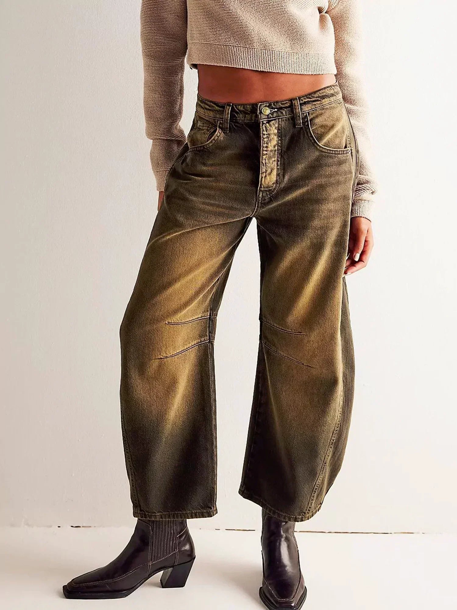 Damenhose mit weitem Bein und Musterprint