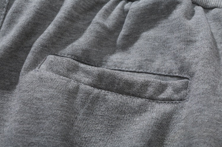 Herren Jogginghose mit seitlichen Reißverschlusstaschen und elastischem Bund Aliams