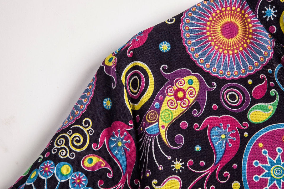 Herren Kurzarmhemd im kreativen Design mit bunten Musterelementen Aliams