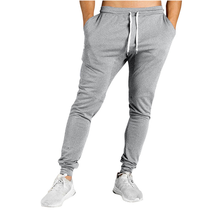 Herren Sportliche Jogginghose mit atmungsaktiver Struktur und seitlichen Streifen Aliams