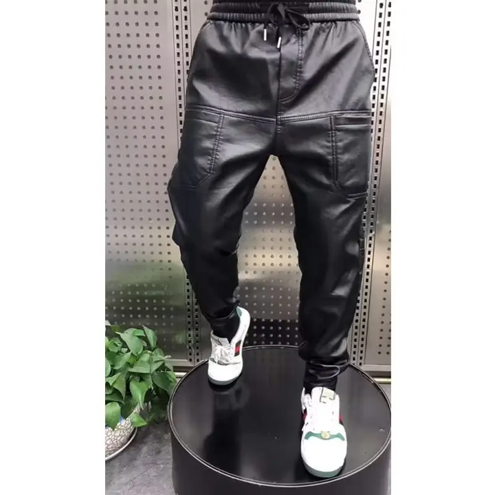Layton Lederhose - Stilvoll und cool