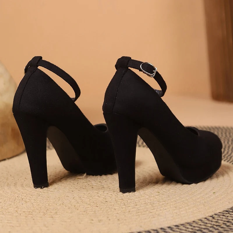 Aliams | Elegante und Verführerische Hochhackige Schuhe