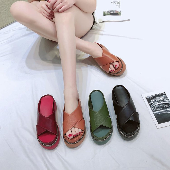 Damen Komfortable Plateau-Pantoletten mit Elegantem Überkreuz-Design Aliams