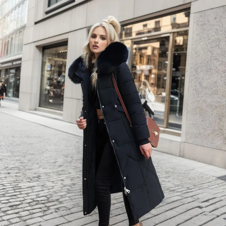 Stilvoller knielanger Mantel