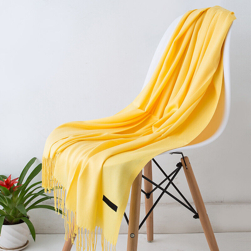 Eleganter Schal Für Damen Lang Und Stilvoll