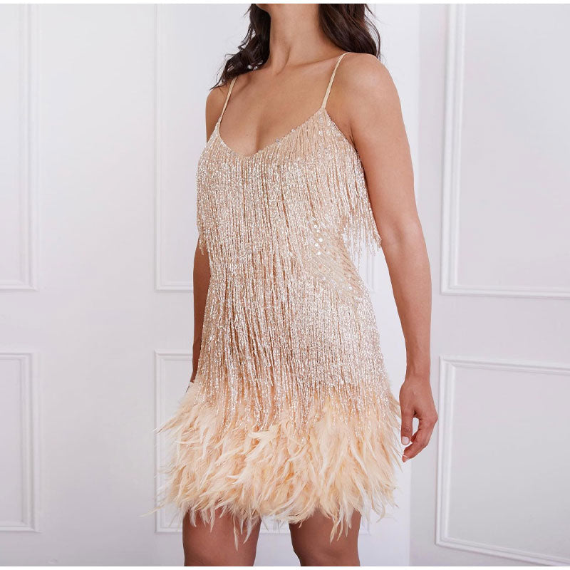 Knielanges Cocktailkleid für Damen mit klassischem Schnitt