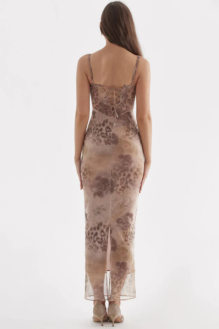 Dunkles Femme Retro Kleid