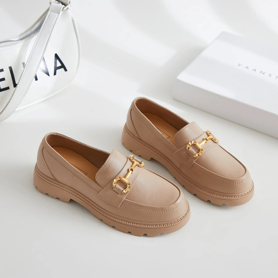 Schuhe Für Stilvolle Outfits