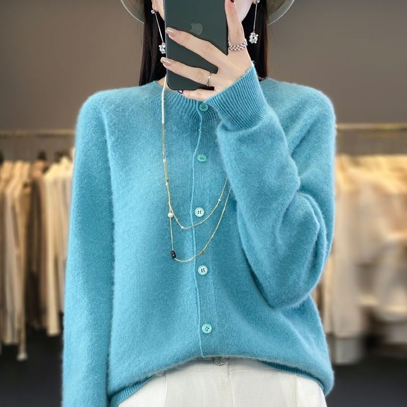 Aliams | Merino Wollstrickjacke mit Rundhalsausschnitt und Langen Ärmeln