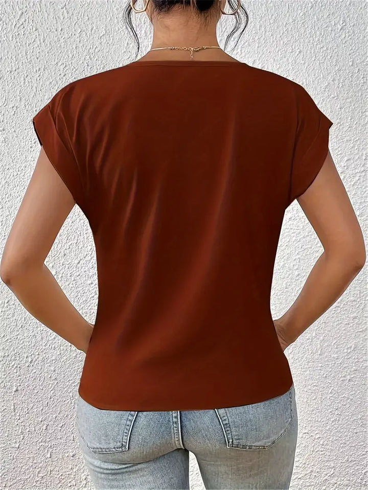 Das Perfekte V-Ausschnitt-Top Für Frauen