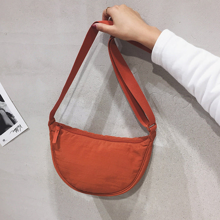 Aliams | Halbmondförmige Tasche