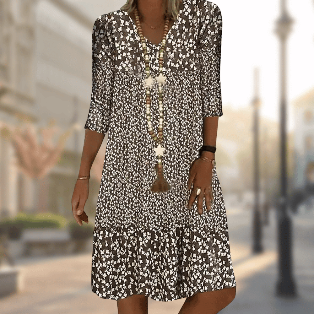 Elegantes und bequemes Damenkleid