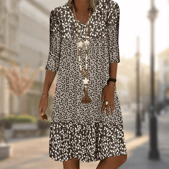 Elegantes und bequemes Damenkleid