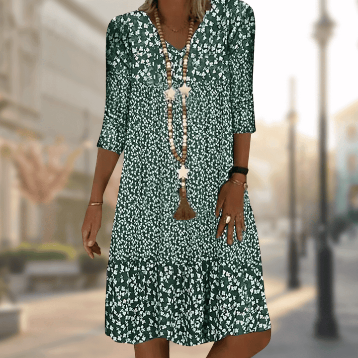 Elegantes und bequemes Damenkleid