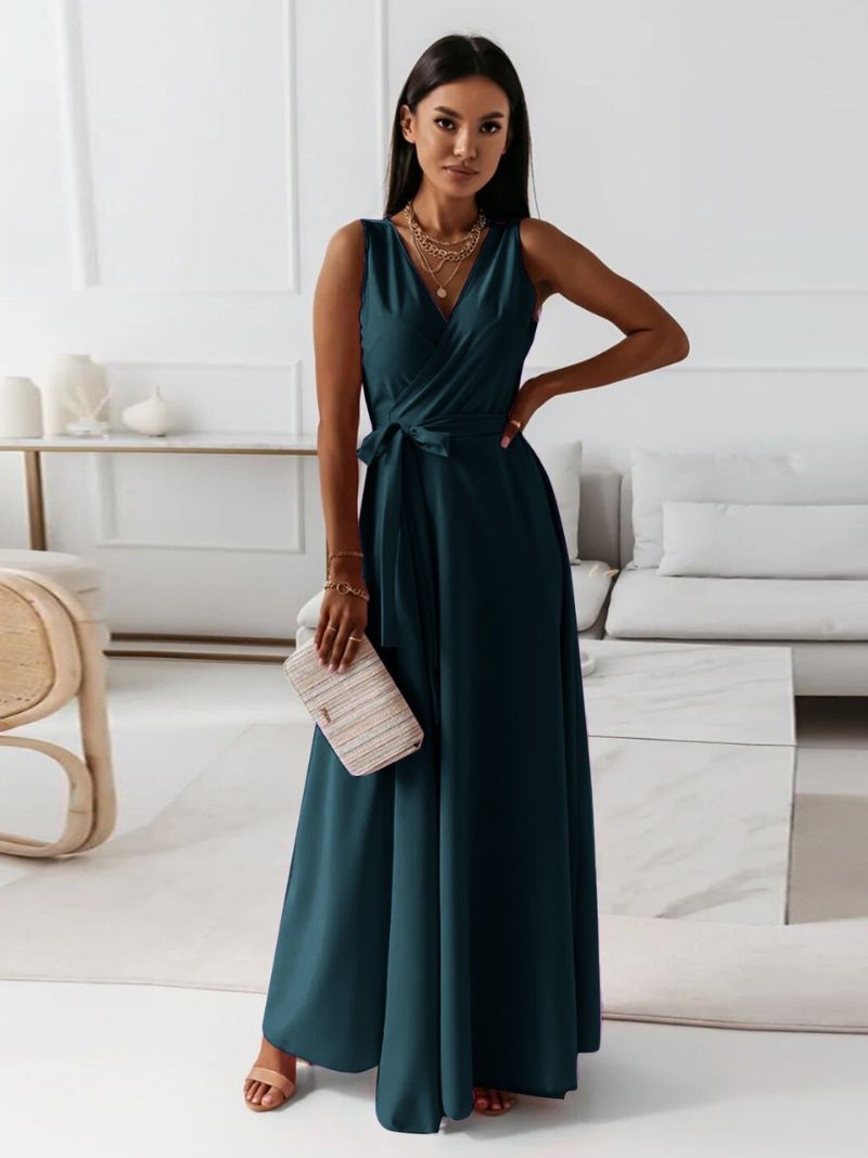 Damenkleid in Maxilänge mit V-Ausschnitt und Taillengürtel