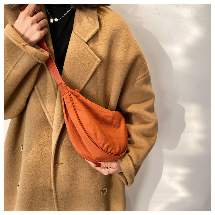 Aliams | Halbmond-Crossbody-Tasche