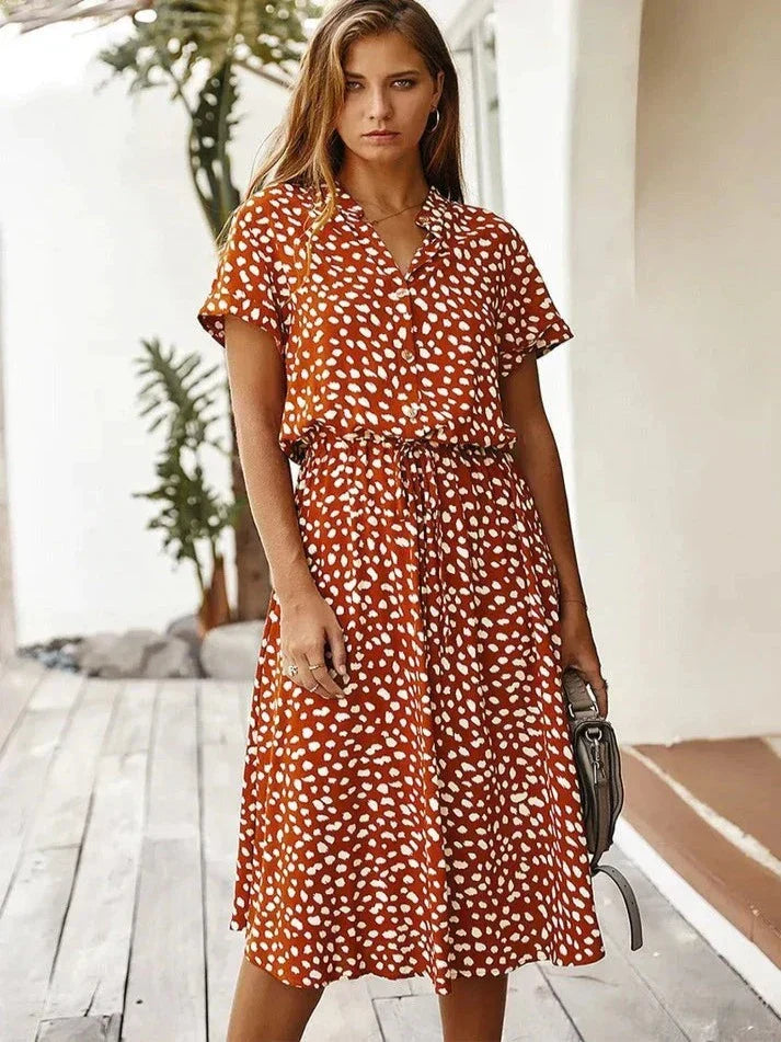 Aliams | Elegantes Kurzärmliges Hemdblusenkleid mit Polka Dots und Kordelzug In Der Taille