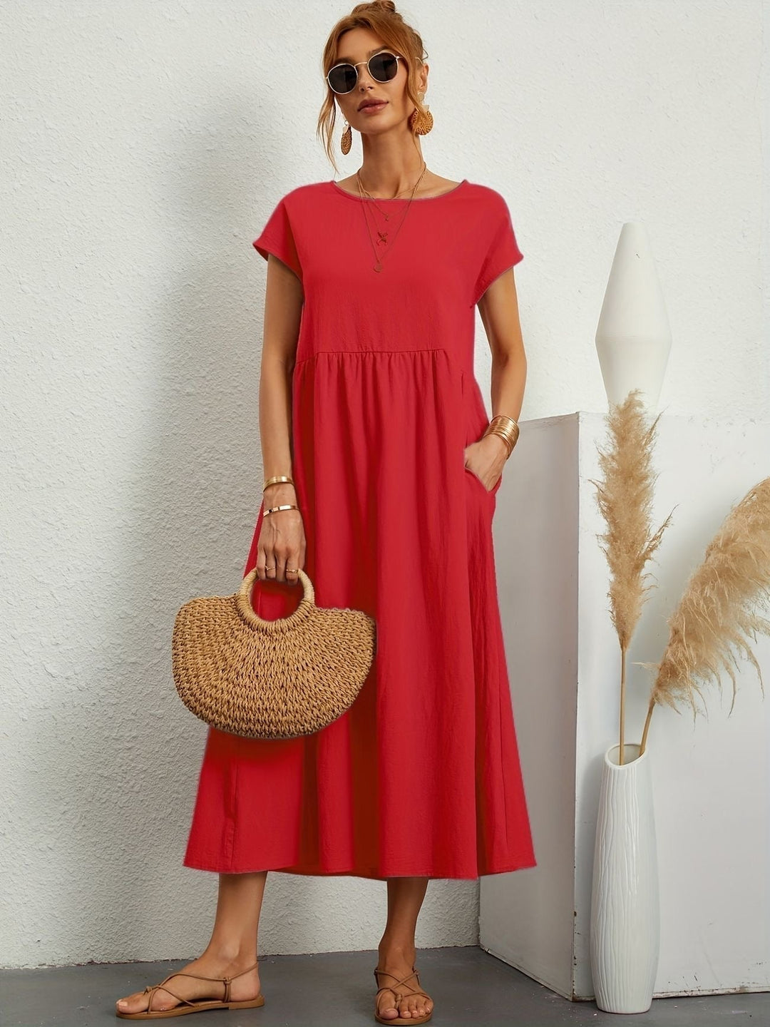 Kleid mit Rundhalsausschnitt