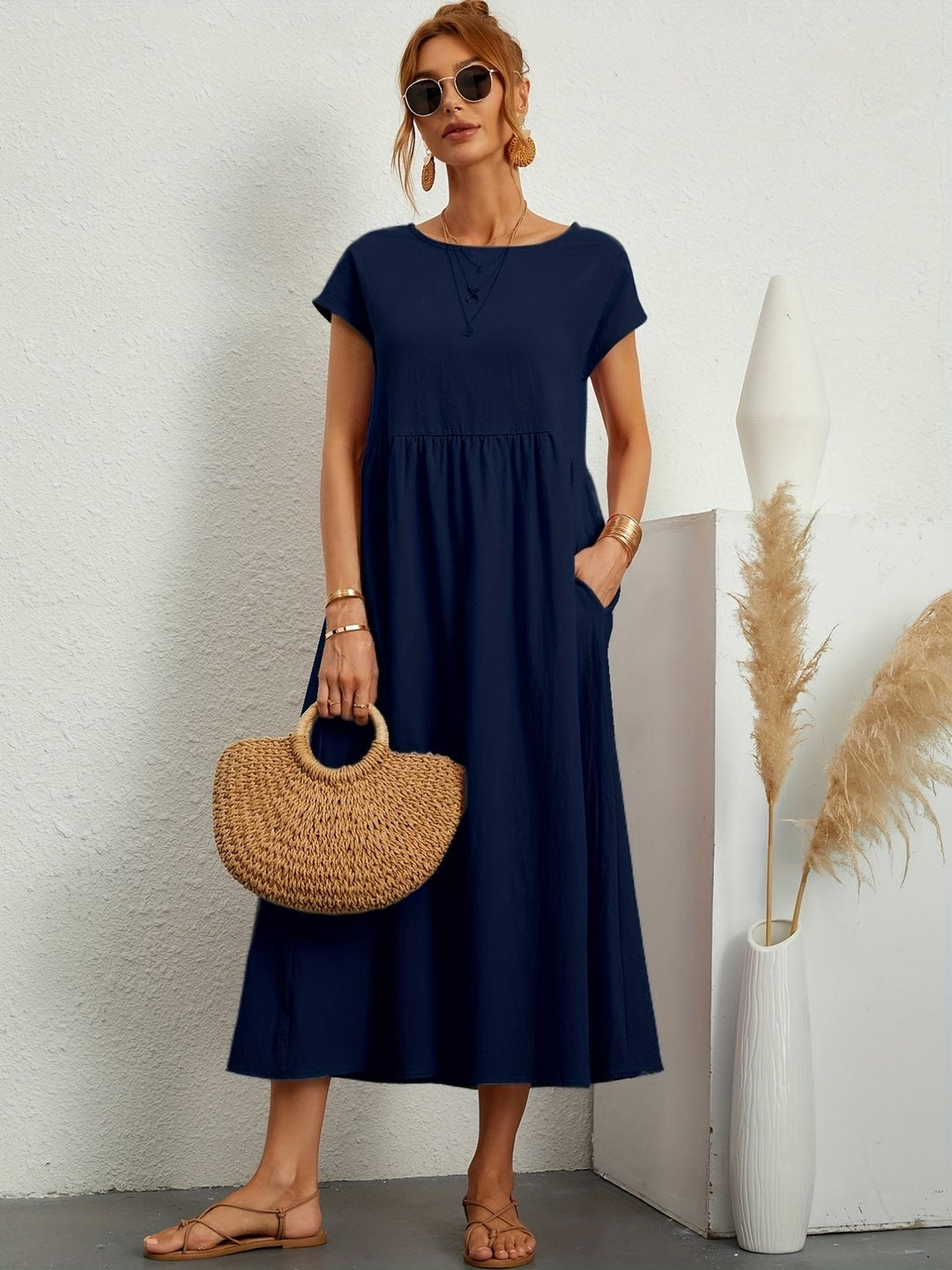 Kleid mit Rundhalsausschnitt