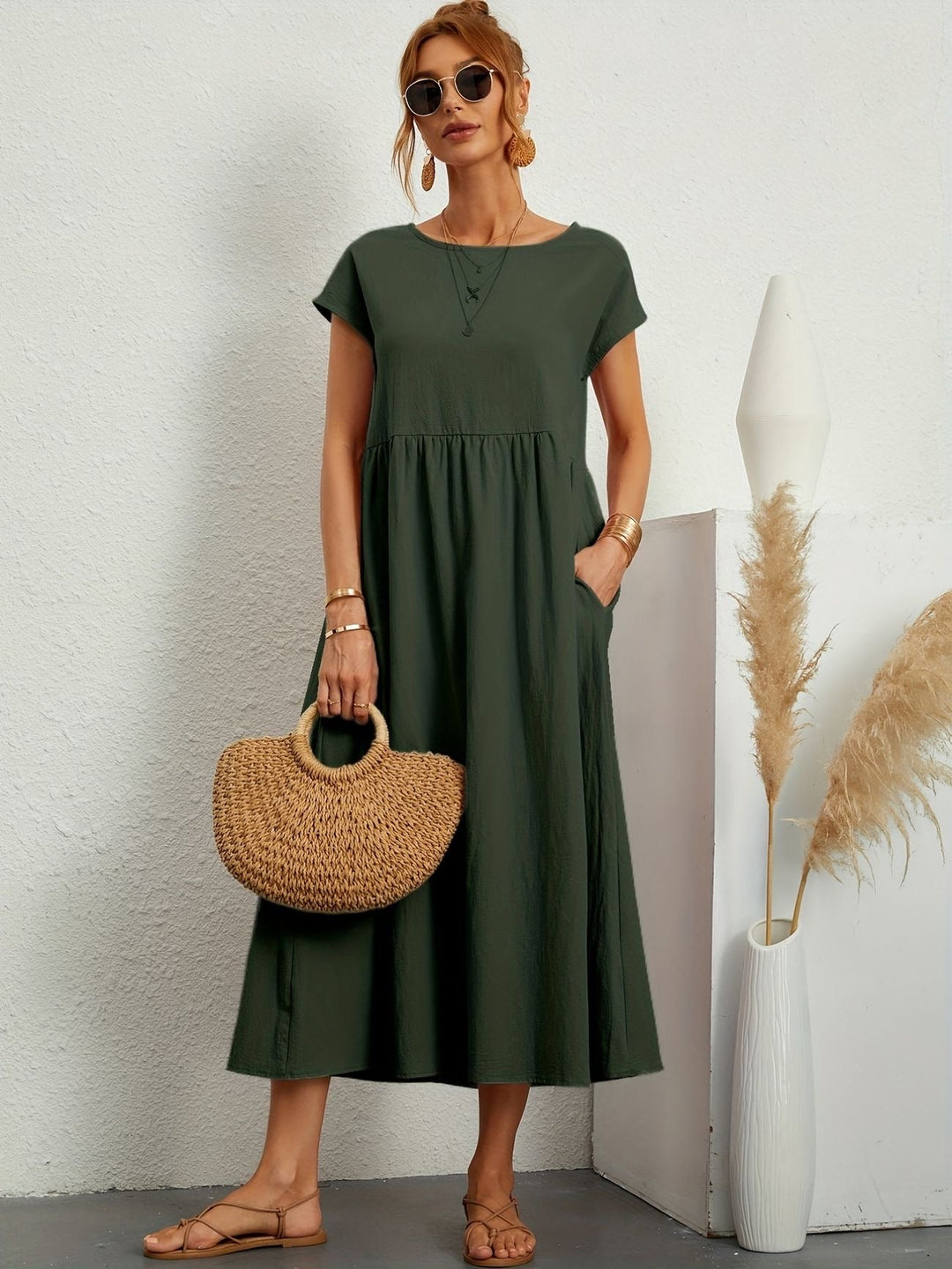 Kleid mit Rundhalsausschnitt