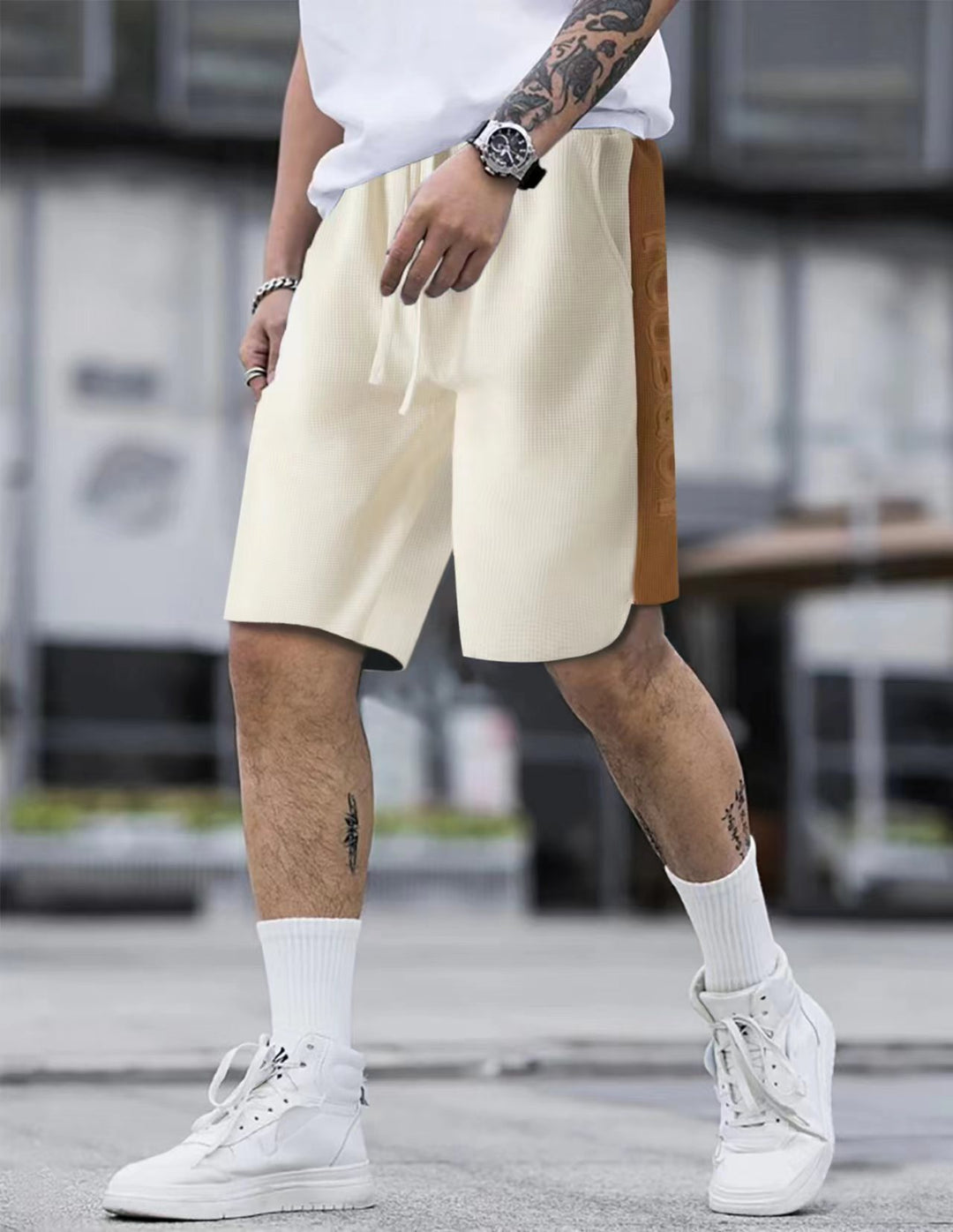Herren stylische Freizeithose mit atmungsaktiver Struktur und seitlichen Kontraststreifen Aliams