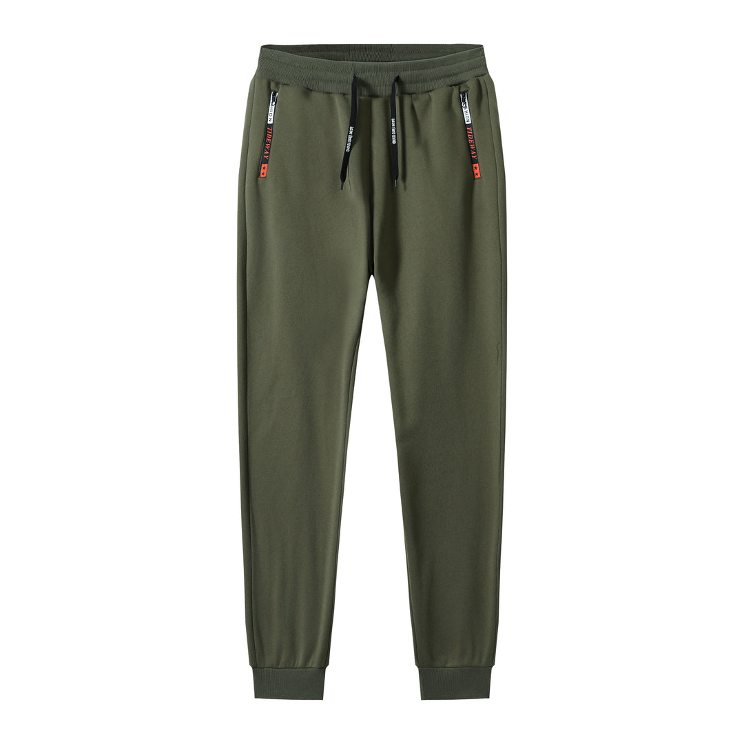 Herren Sportliche Jogginghose mit praktischen Reißverschlusstaschen Aliams