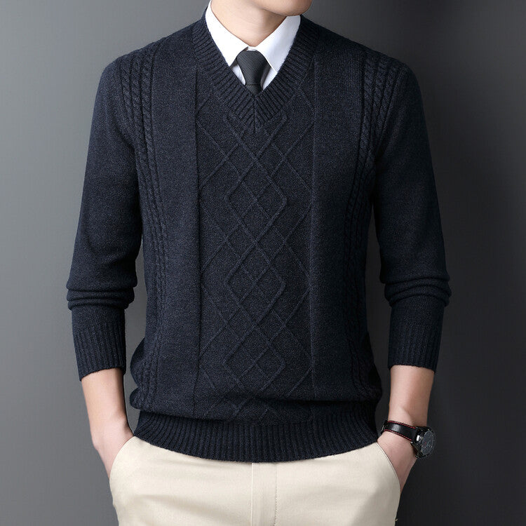 Herren V-Ausschnitt Pullover im modernen Zopfmuster Aliams